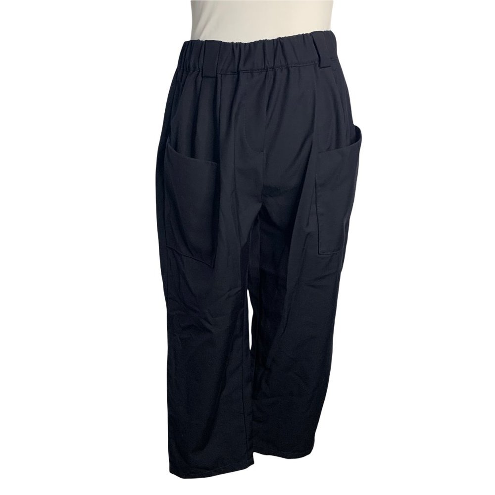 Korean Fashion Pullon Capri Pants S Black Front Back Pockets Elastic Waist 12PE